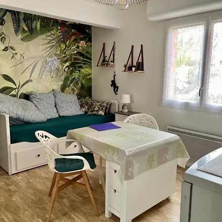 Senane - Joli Studio A 50m De La Plage, Parking Апартаменты Курсёль-сюр-Мер