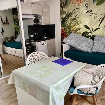 Senane - Joli Studio A 50m De La Plage, Parking *